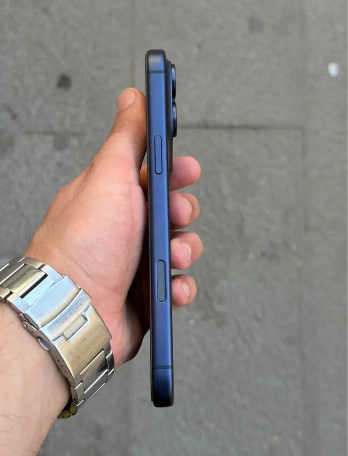 İphone 17 Pro Max 256 GB — 3