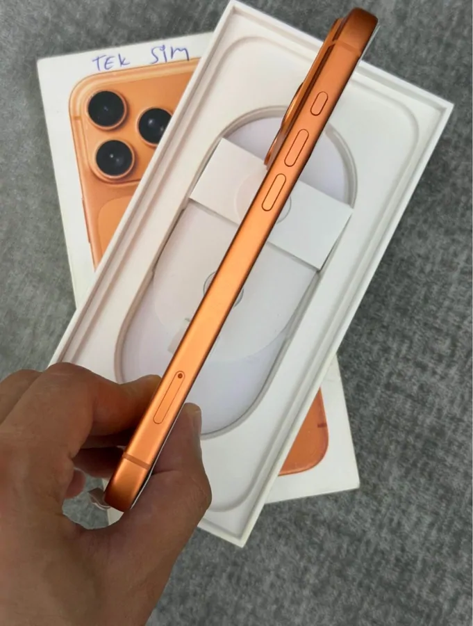 İphone 17 Pro Max 1 Aylık