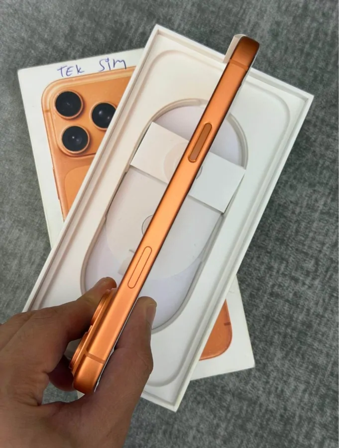 İphone 17 Pro Max 1 Aylık — 3