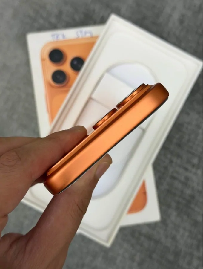 İphone 17 Pro Max 1 Aylık — 4