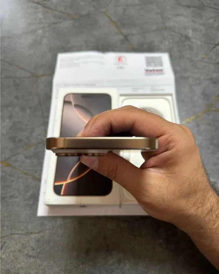 İphone 16 Pro Max — 5